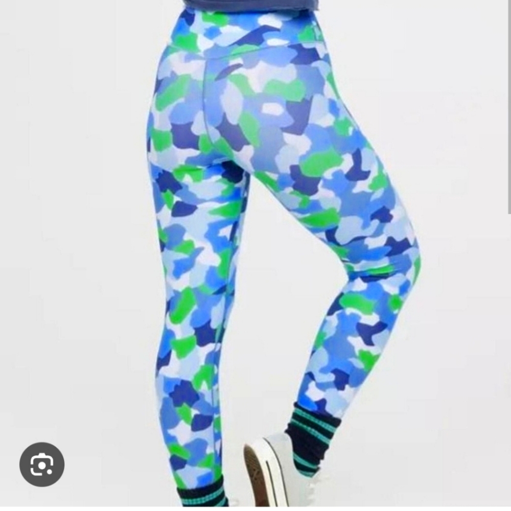 Aerie Offline Camo Leggins
